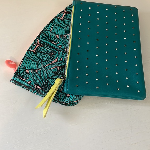 Ipsy Cosmetic Bags Lot of 2 Teal Paradise - Picture 9 of 12